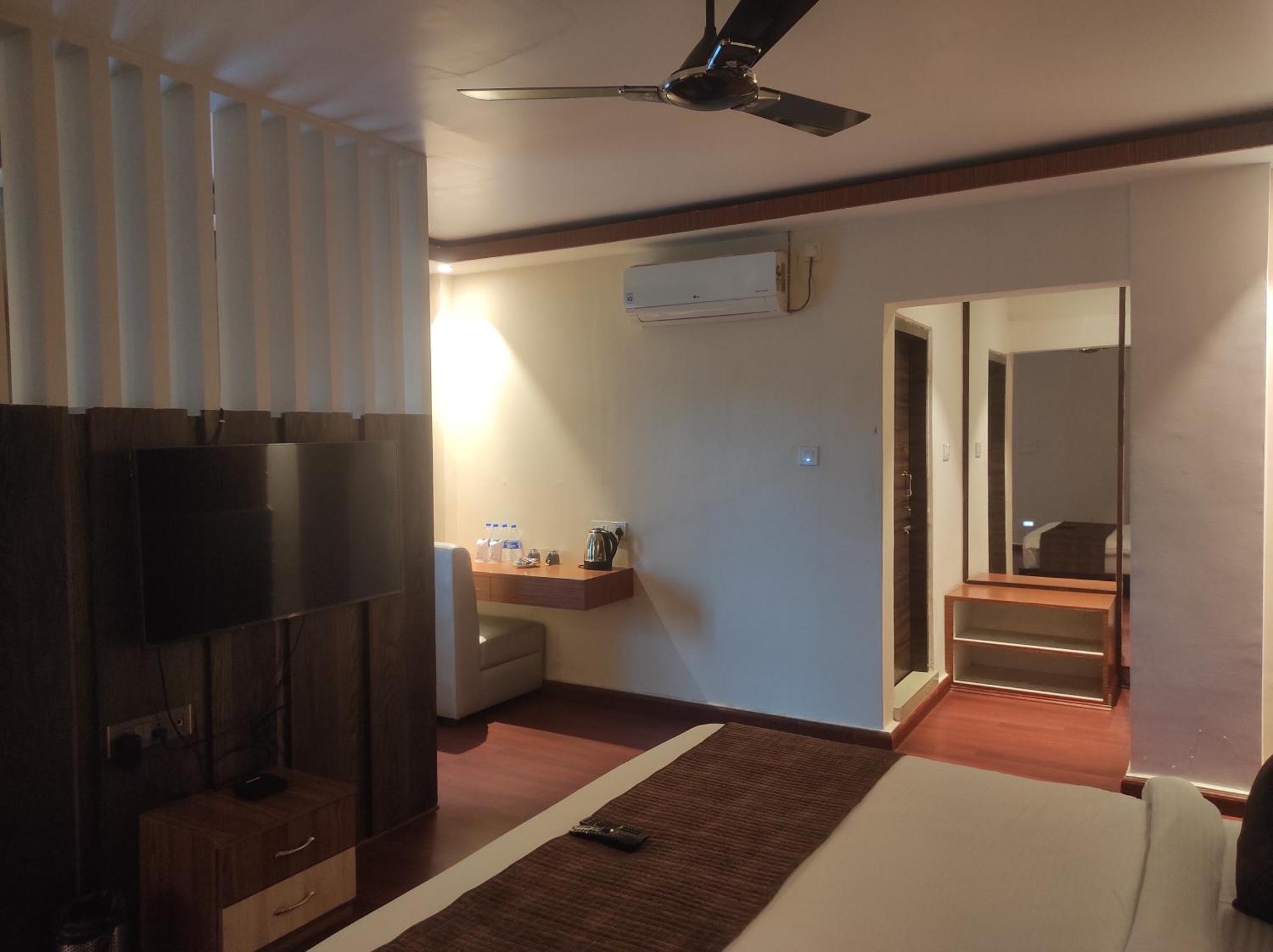 Hotel Obsidian Blue Itānagar Εξωτερικό φωτογραφία