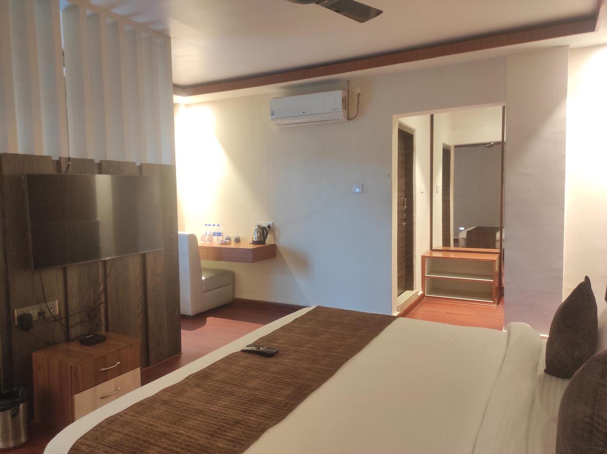 Hotel Obsidian Blue Itānagar Εξωτερικό φωτογραφία