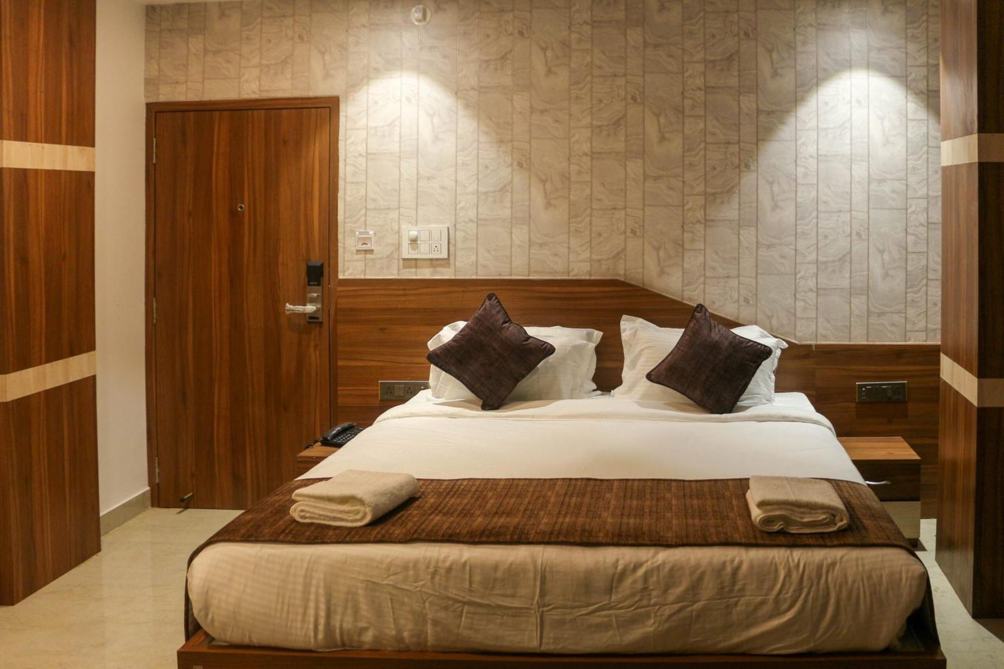 Hotel Obsidian Blue Itānagar Εξωτερικό φωτογραφία