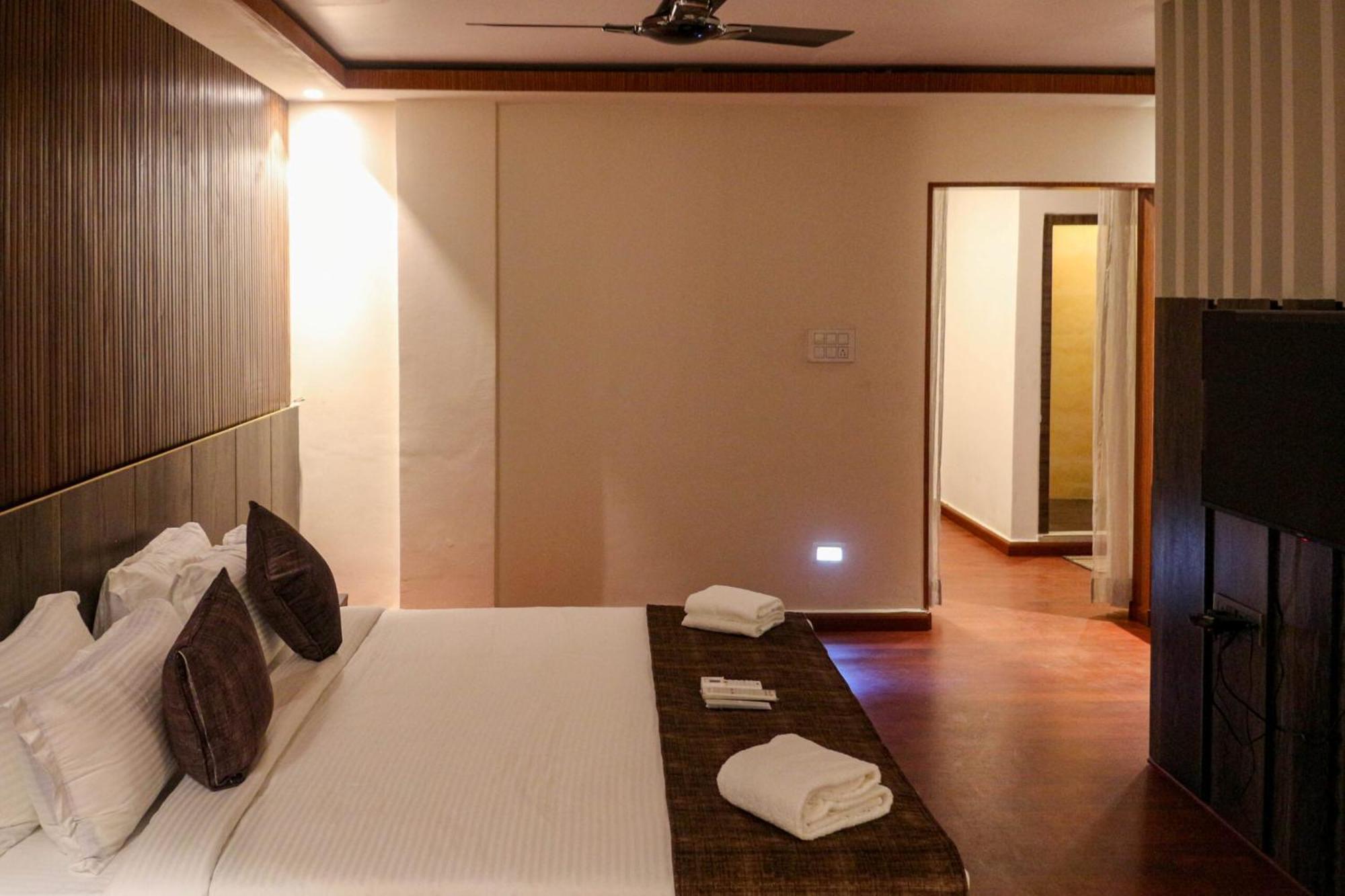 Hotel Obsidian Blue Itānagar Εξωτερικό φωτογραφία