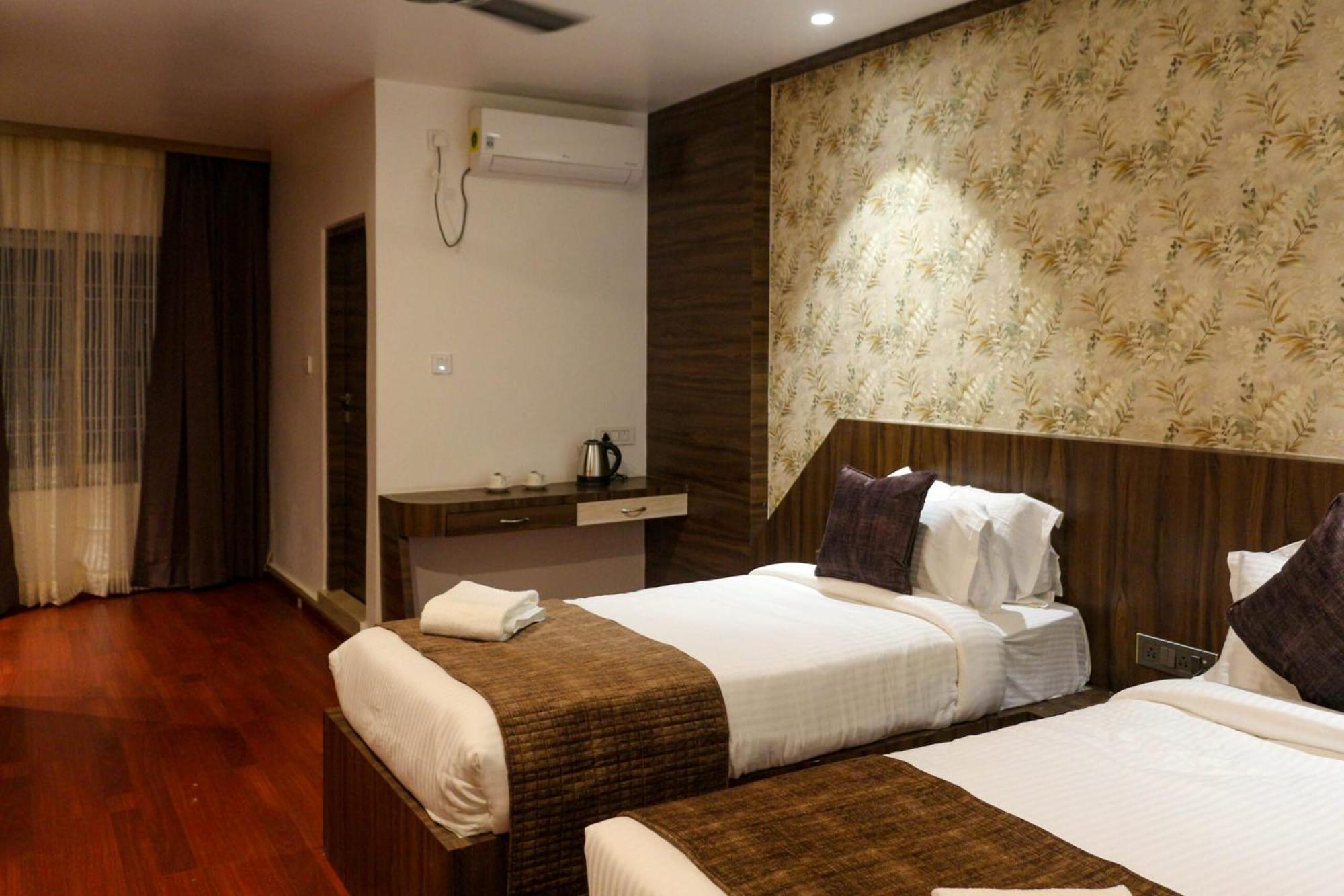Hotel Obsidian Blue Itānagar Εξωτερικό φωτογραφία